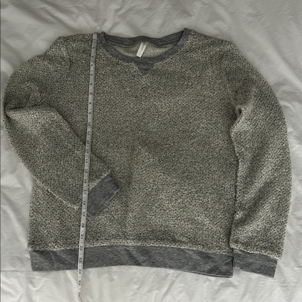 Mia & Tess Grey Boucle lightweight Sweater